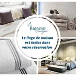 Apartment Reve Bleu Pyramide Vue Port Hyper Centre Wifi Parking Prive Gratuit *