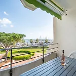 Reve Bleu Pyramide Vue Port Hyper Centre Wifi Parking Prive Gratuit La Grande-Motte