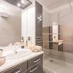 Apartment Reve Bleu Pyramide Vue Port Hyper Centre Wifi Parking Prive Gratuit