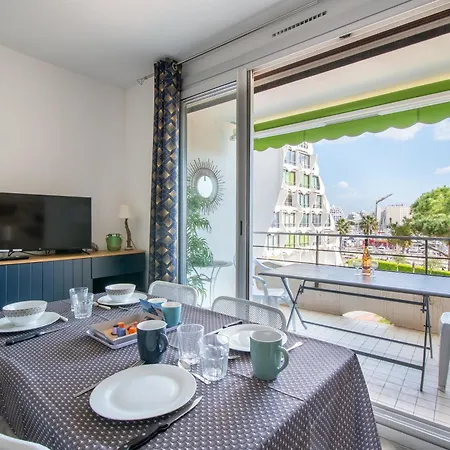 Apartment Reve Bleu Pyramide Vue Port Hyper Centre Wifi Parking Prive Gratuit