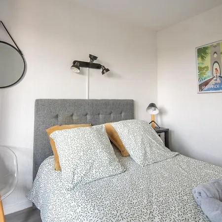 Reve Bleu Pyramide Vue Port Hyper Centre Wifi Parking Prive Gratuit *